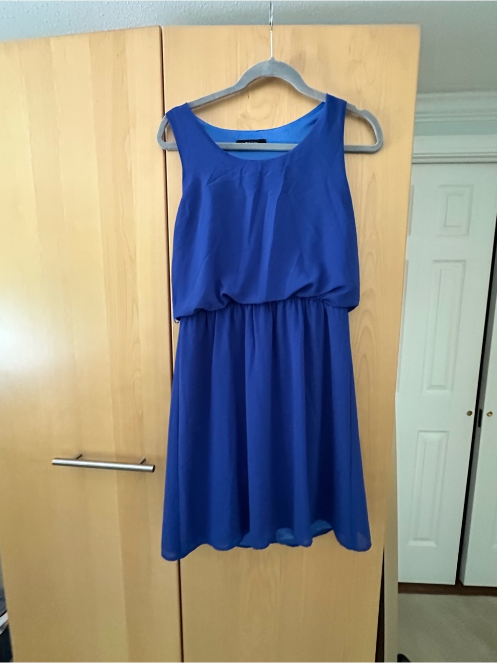 Blue Sleeveless Chiffon Dress